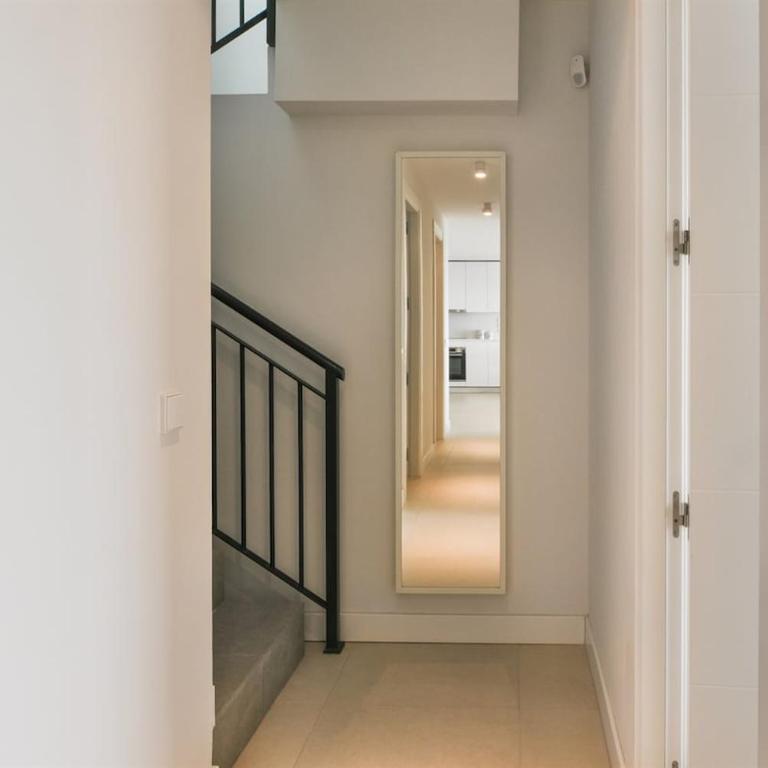 Split-level apartment with spa & private rooftop - Two-Bedroom Apartment with Terrace and Sea View - 31