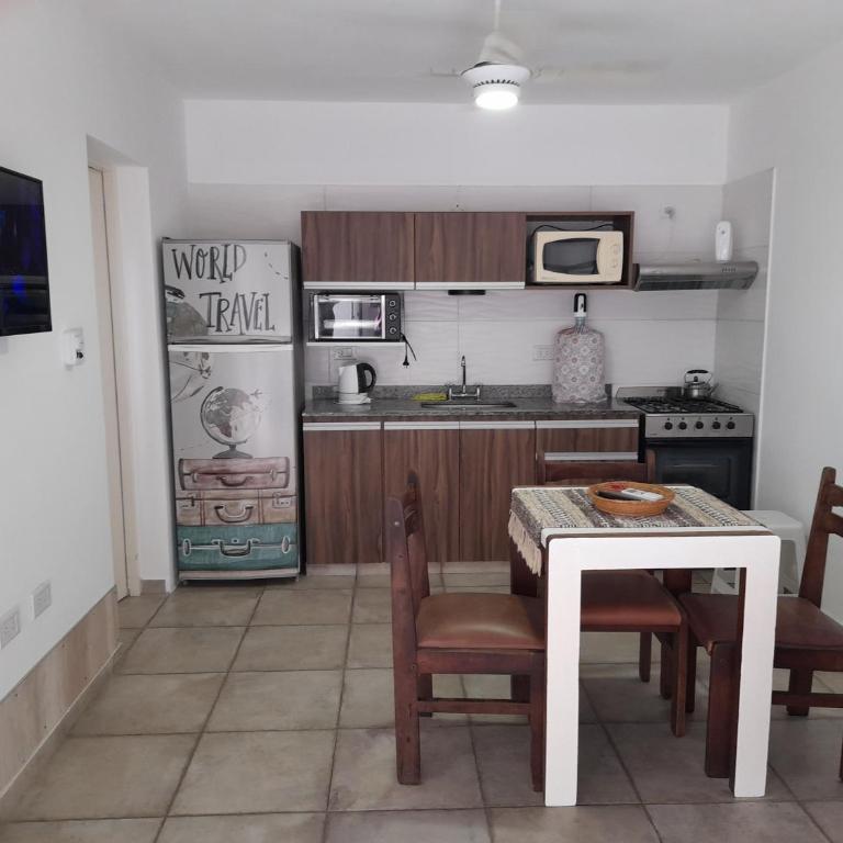 Residencial Doña Silvia - Apartamento de 1 dormitorio - 3