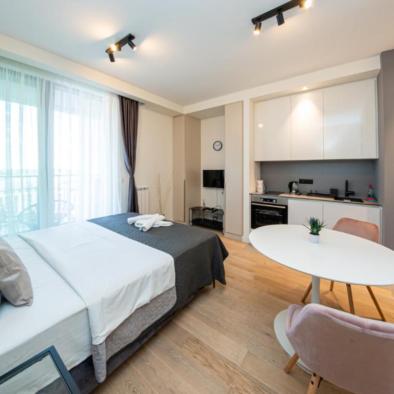 Talija BW - One-Bedroom Apartment - 3