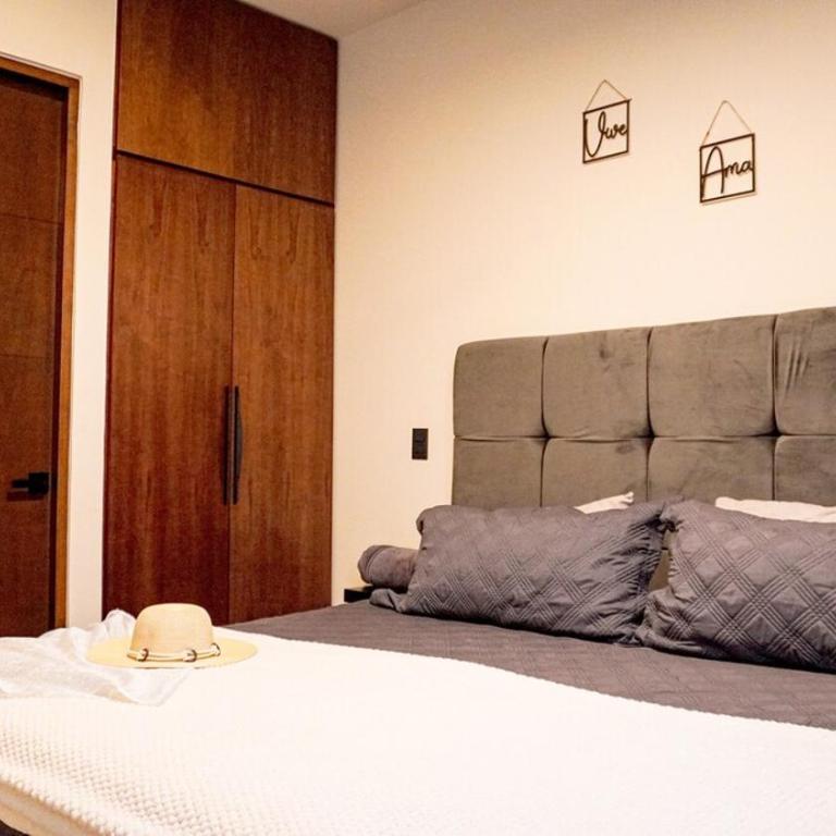 Beautiful House in Playa del Carmen - Three-Bedroom House - 38