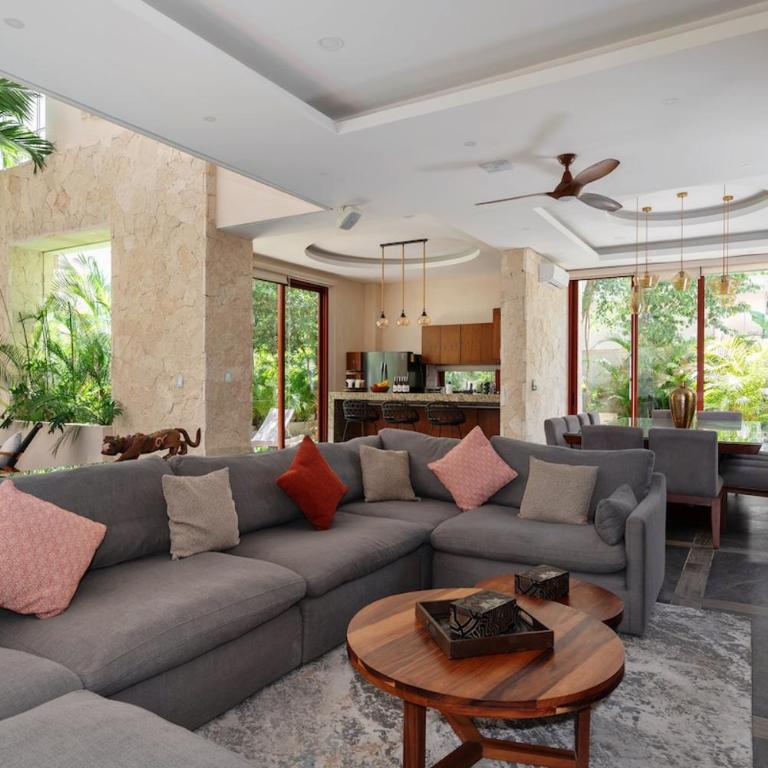 WAYAK Luxury 5BR Private Pool Gym, 24 7Security - Villa - 11