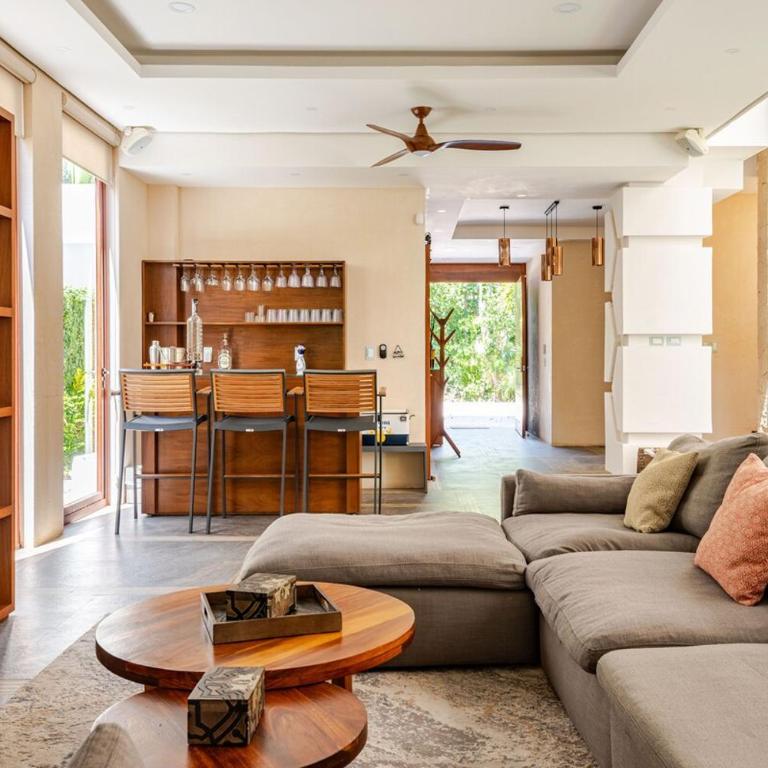 WAYAK Luxury 5BR Private Pool Gym, 24 7Security - Villa - 10