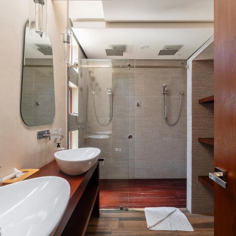 WAYAK Luxury 5BR Private Pool Gym, 24 7Security - Villa - 38