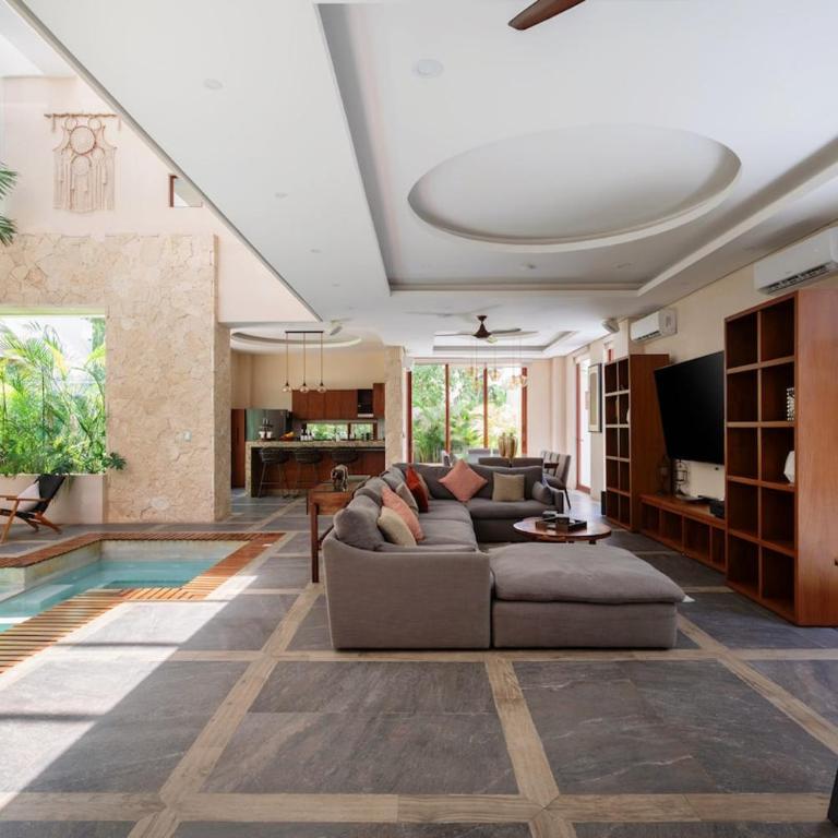 WAYAK Luxury 5BR Private Pool Gym, 24 7Security - Villa - 7