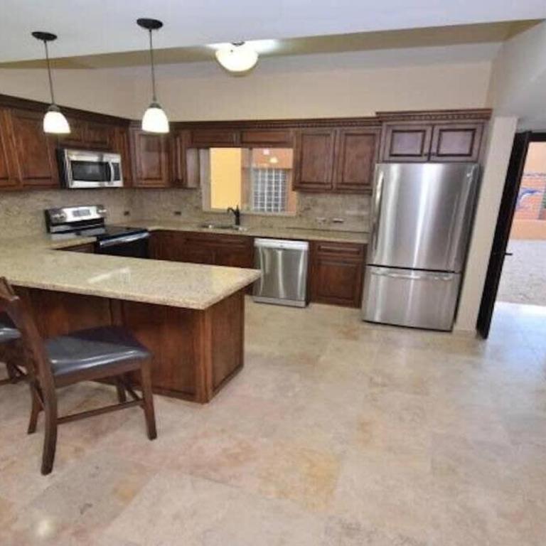 Perfect Beach Home with Style on Sandy Beach - Casa - 9