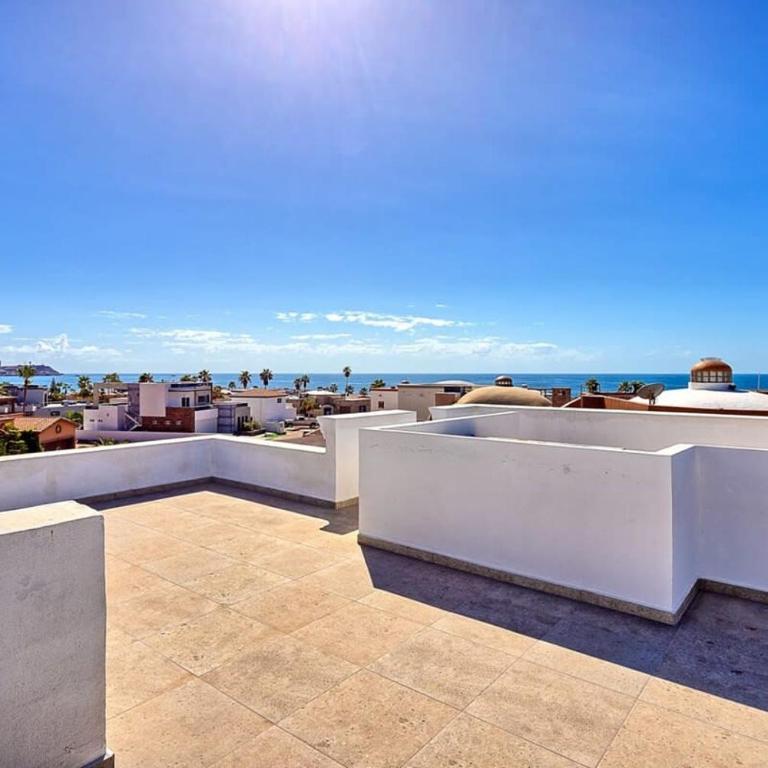 Perfect Beach Home with Style on Sandy Beach - Casa - 26