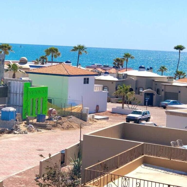 Perfect Beach Home with Style on Sandy Beach - Casa - 29