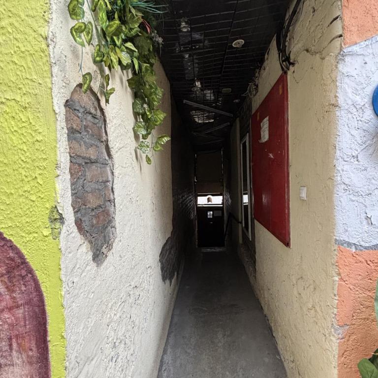 HI Youth and Business Apartments - Standardni Apartman - 17