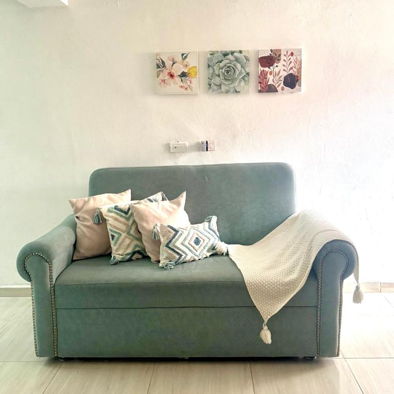 Apartamento muy cerca al parque - Three-Bedroom Apartment - 6