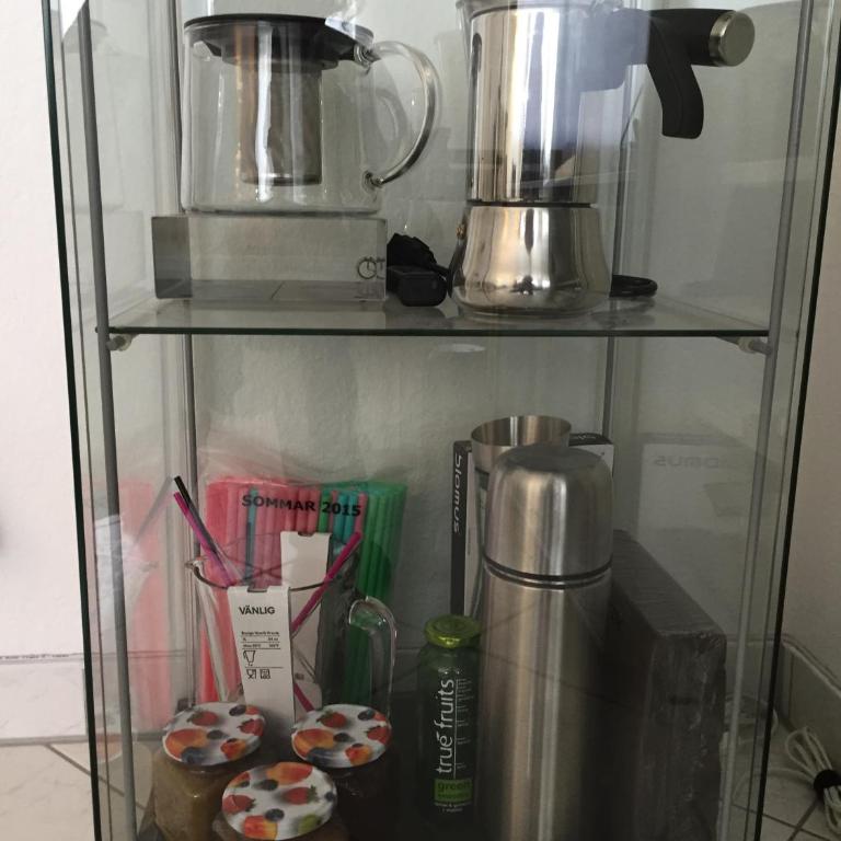 Quiet Oasis Universities/Arts District - Apartment - 8