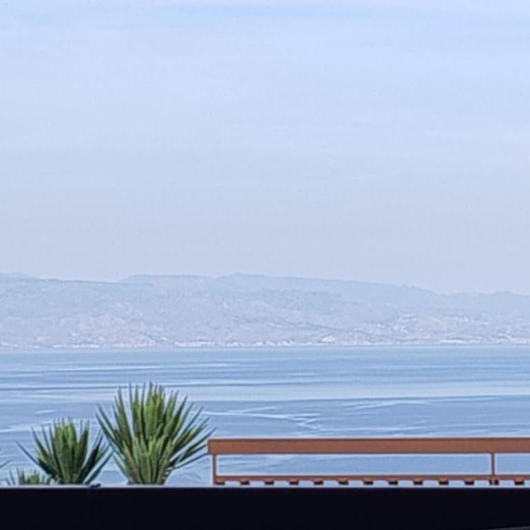 Mara's house, 10 minuti a piedi dal centro, parcheggio privato - Three-Bedroom Apartment - 45