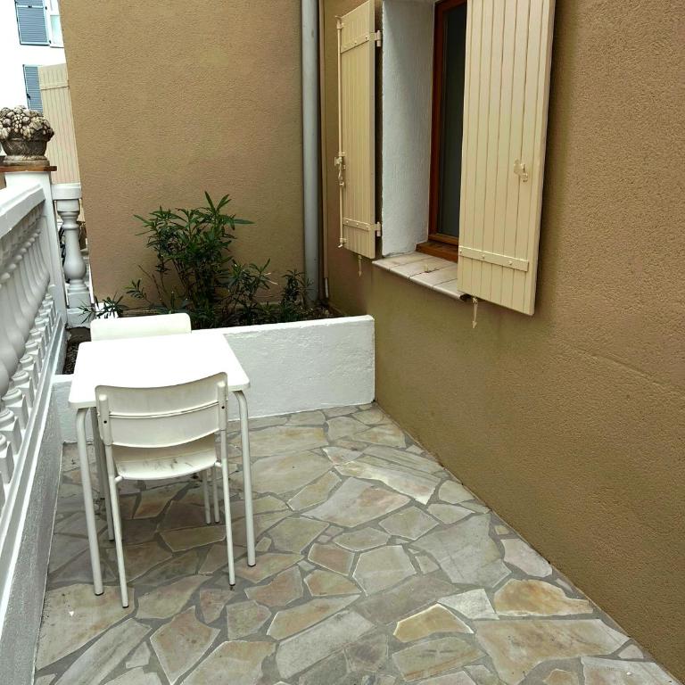 Residence Enzo Paradise - Appartement Rez-de-Chaussée avec Terrasse - 6