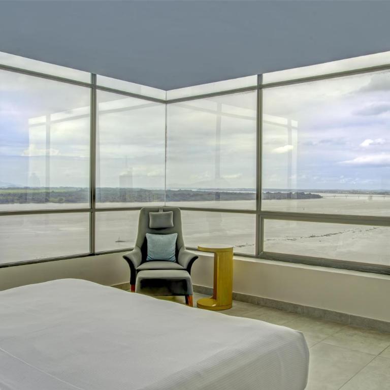 DoubleTree by Hilton Guayaquil - Two-Bedroom King Suite - 12