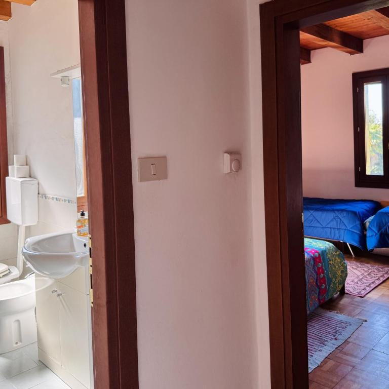 Luce Fantasia e TV 70p a 2 minuti dalla spiaggia - Appartement 1 Chambre - 16
