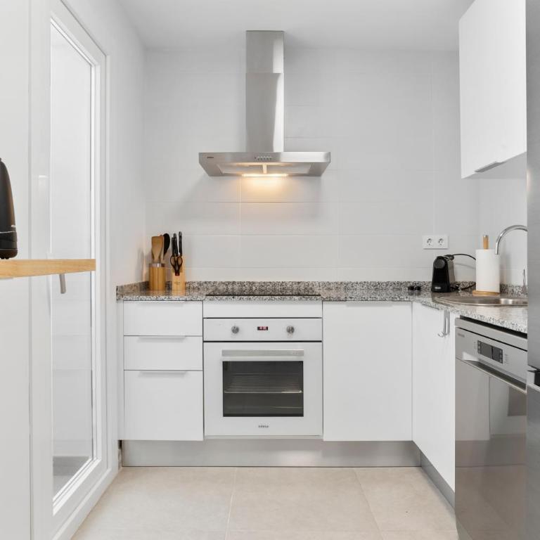 Luxury penthouse with beautiful rooftop at top location - Two-Bedroom Apartment - 18