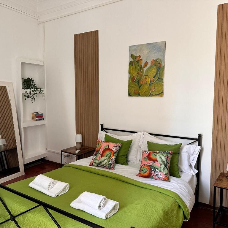 Via Zara Arararooms - Camera Tripla Basic con Bagno in Comune - 20