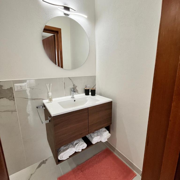 Central home Cagliari - Deluxe Room - 9