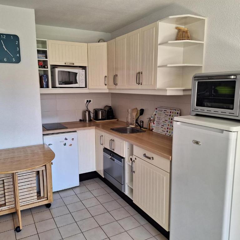 Rare location vacances appartement Banyuls vue mer avec parking - One-Bedroom Apartment - 3