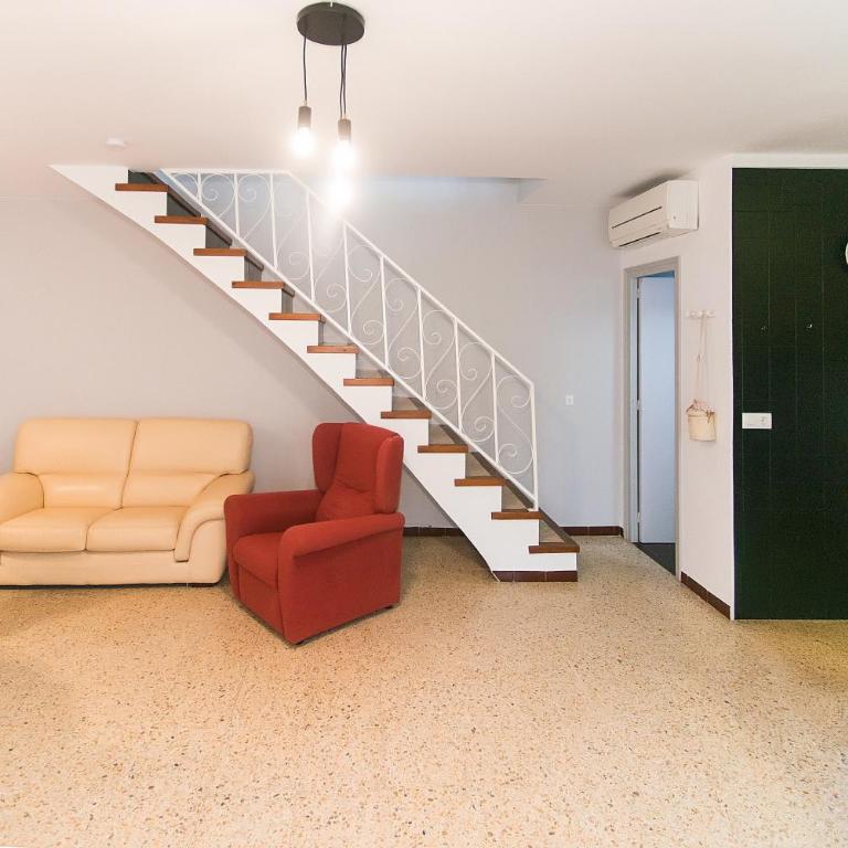 WELCS CASA 089 EMP Cerca del mar, patio y parking privado - Casa de 3 dormitorios - 33