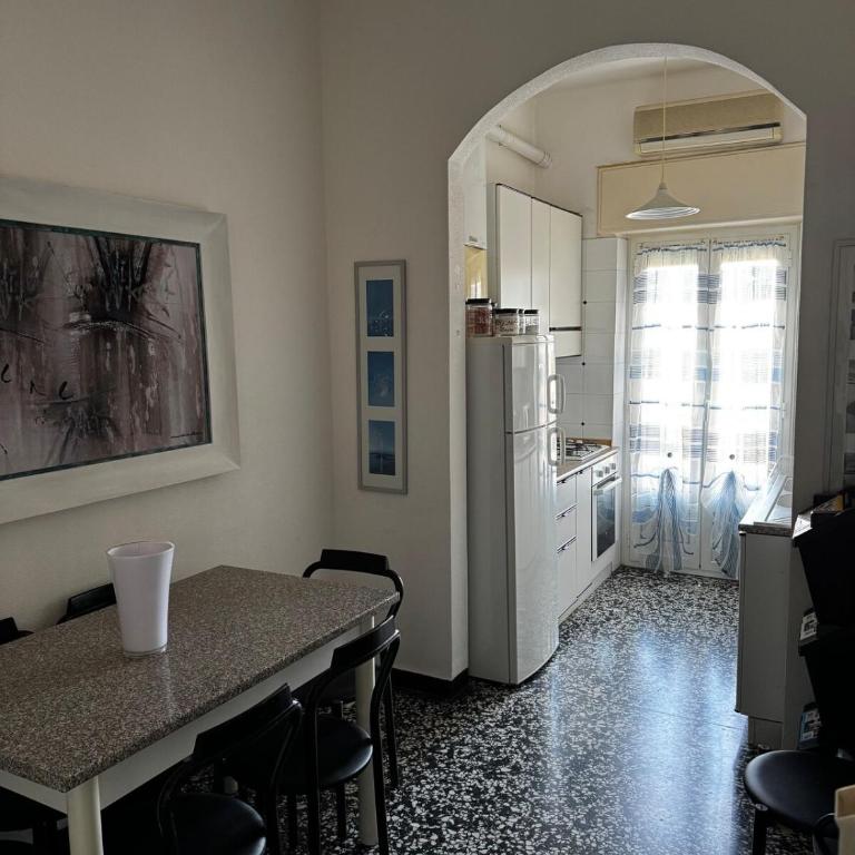 Quadrilocale a 2 passi dal mare - Appartamento con 3 Camere da Letto - 8