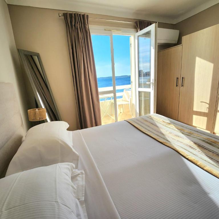 La Belle Aurore - Chambre Prestige avec Balcon - Vue sur Mer - 2