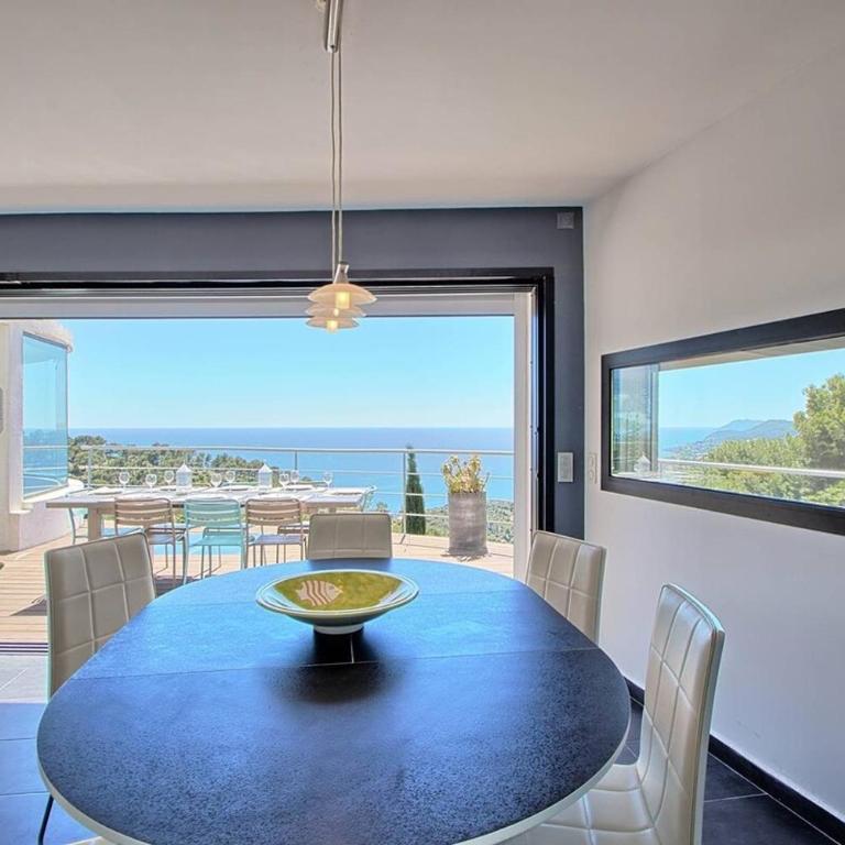 Villa Héméra - Vue Panoramique - Piscine - Jacuzzi - Villa avec Piscine Privée - 16