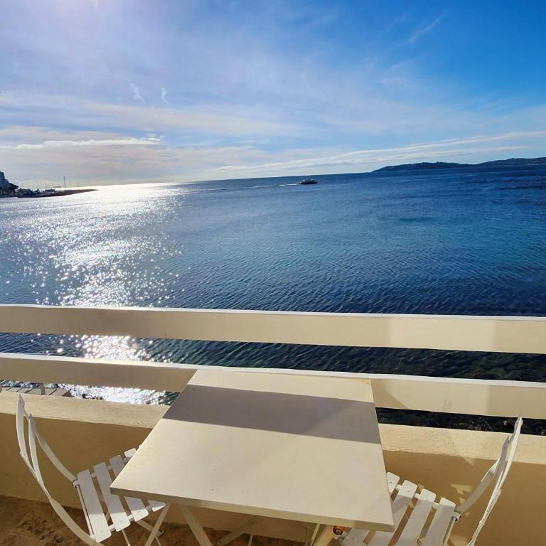 La Belle Aurore - Exclusive Room with Terrace or Balcony and Sea View - 3