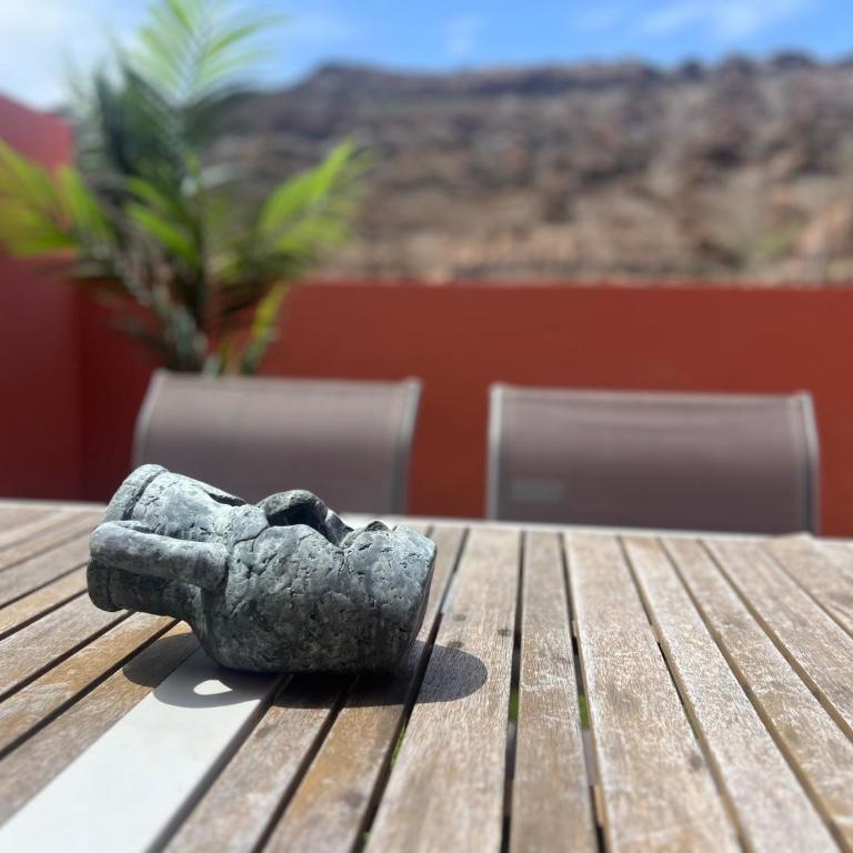 La Casa de Gala - Two-Bedroom Apartment with Terrace - 8