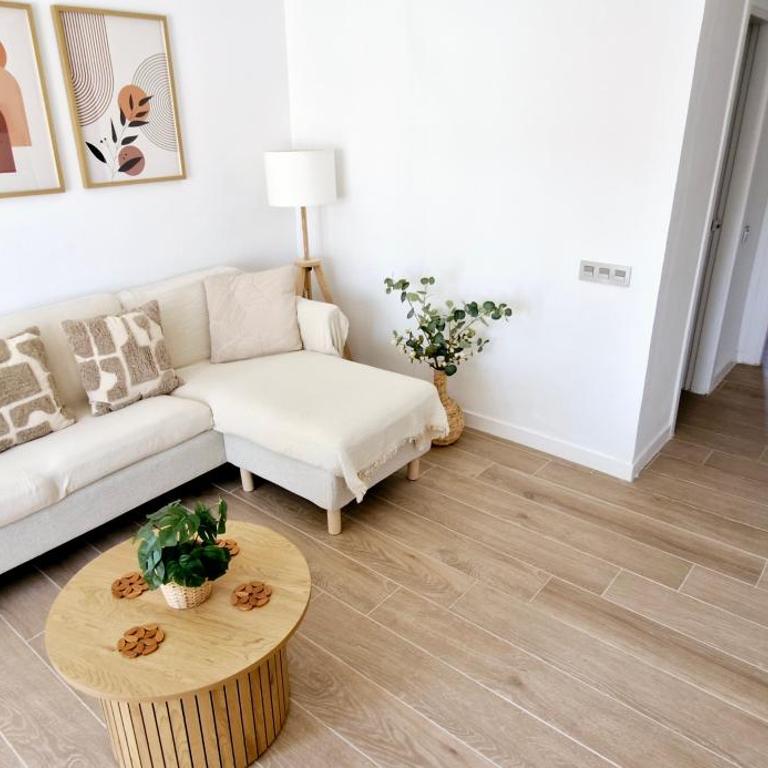 Casa Renzito - Two-Bedroom Apartment - 16