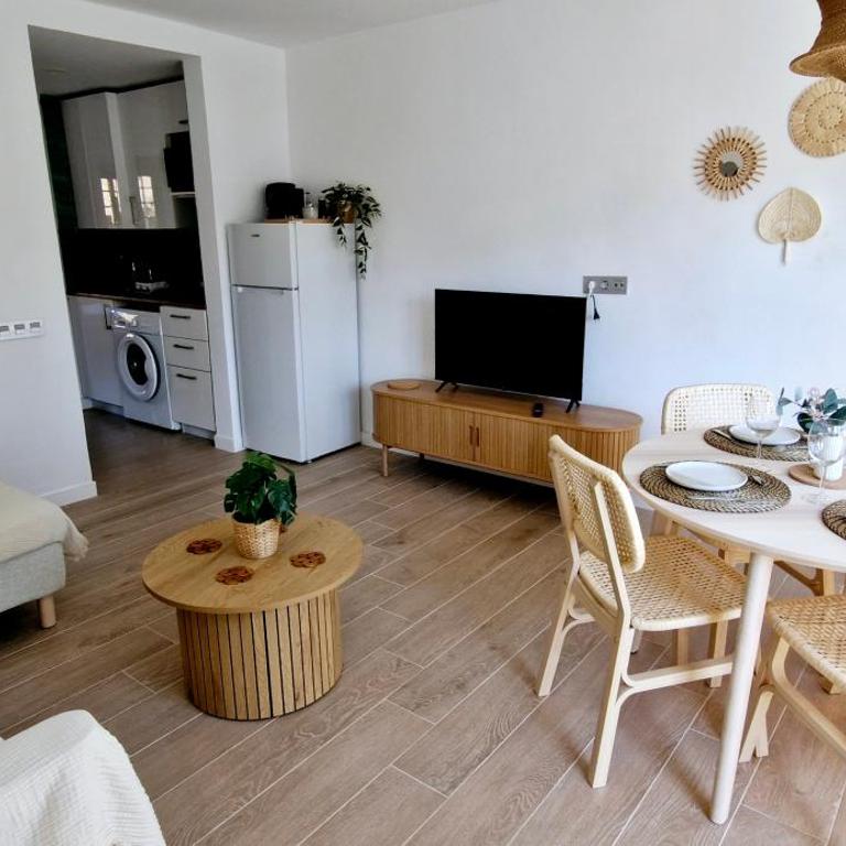 Casa Renzito - Two-Bedroom Apartment - 15