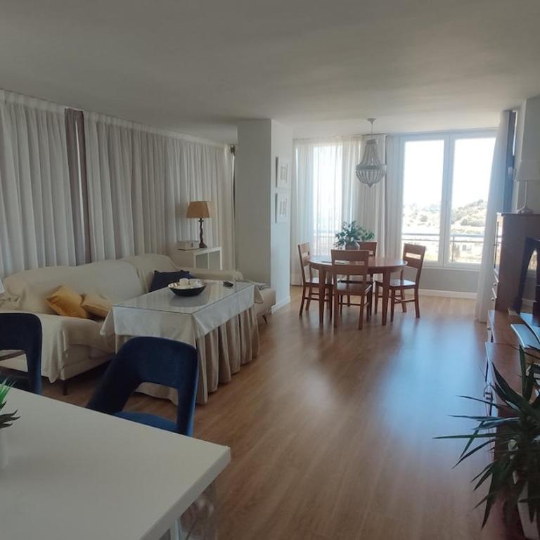 Costa del Sol Benalmádena - Two-Bedroom Apartment - 11