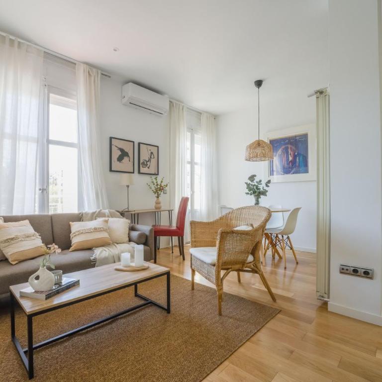Stunning Stylish - 2BD 1BT - Chamberí - Two-Bedroom Apartment - 15