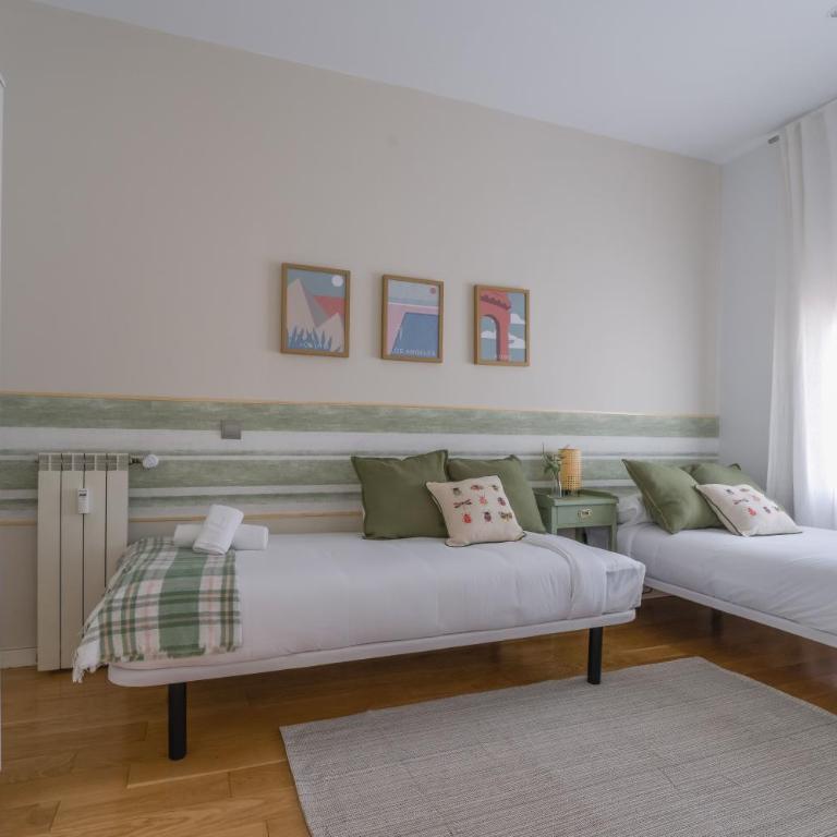 Stunning Stylish - 2BD 1BT - Chamberí - Two-Bedroom Apartment - 17