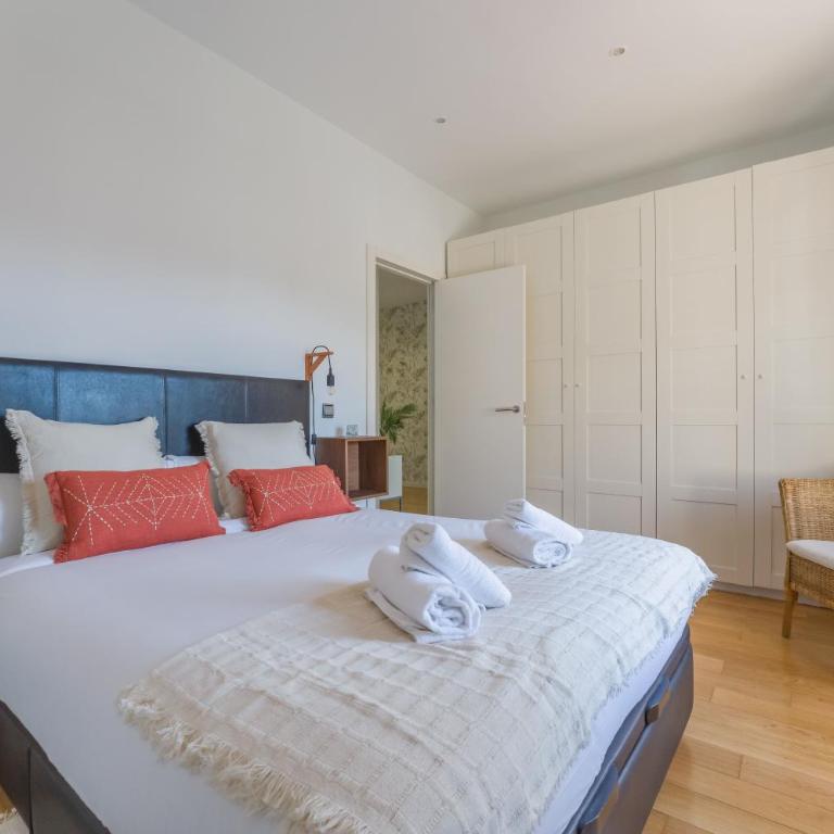 Stunning Stylish - 2BD 1BT - Chamberí - Two-Bedroom Apartment - 3