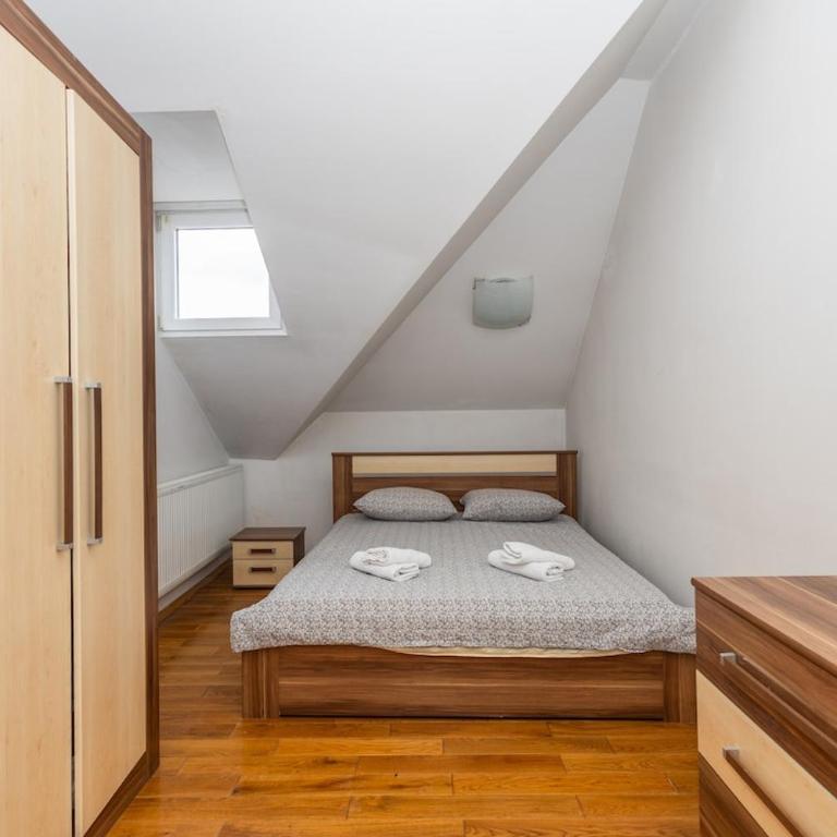 Spacious Apartment in Downtown - Apartman sa 3 Spavaće Sobe - 13