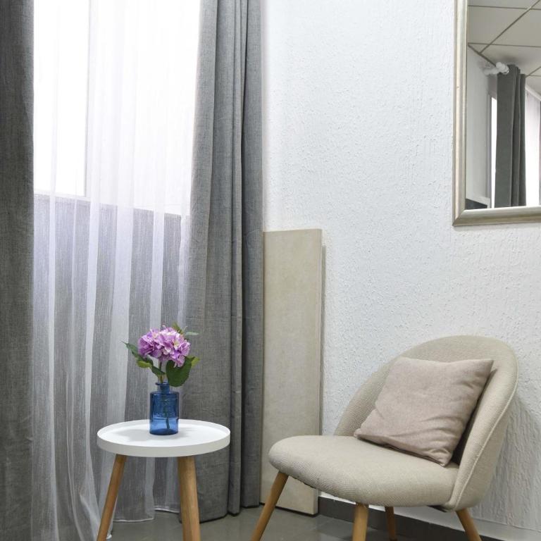 Apartment Stari Grad - Studio Apartment - 17