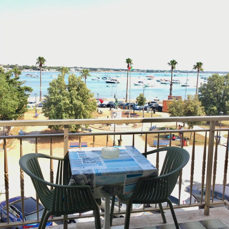 Delia - Appartamento con Vista Mare - 32