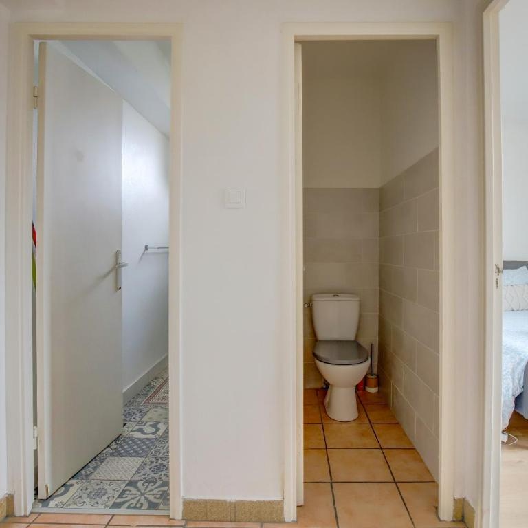 Le Soleil Levant parking facile - Appartamento con 2 Camere da Letto - 10