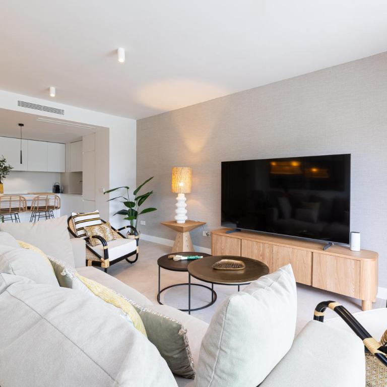 Luxury House Chaparral Golf E12 by AORA STAY - Casa - 13