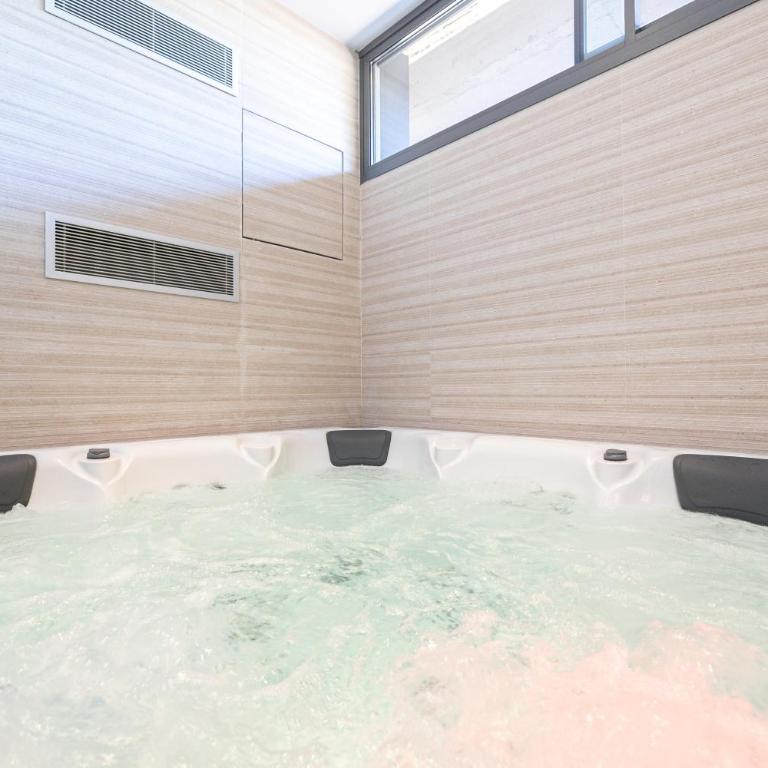 Luxury House Chaparral Golf E12 by AORA STAY - Casa - 48
