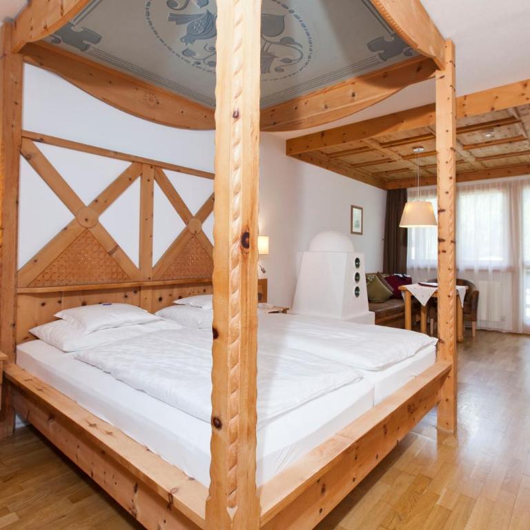 Superior Wellnesshotel Mein Almhof 4 S - Doppelzimmer mit Gartenblick - 1