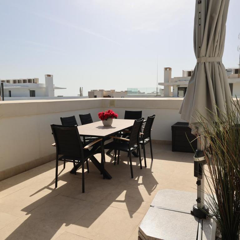 Serenity by the Sea in La Valvega, La Cala de Mijas - Villa - 23