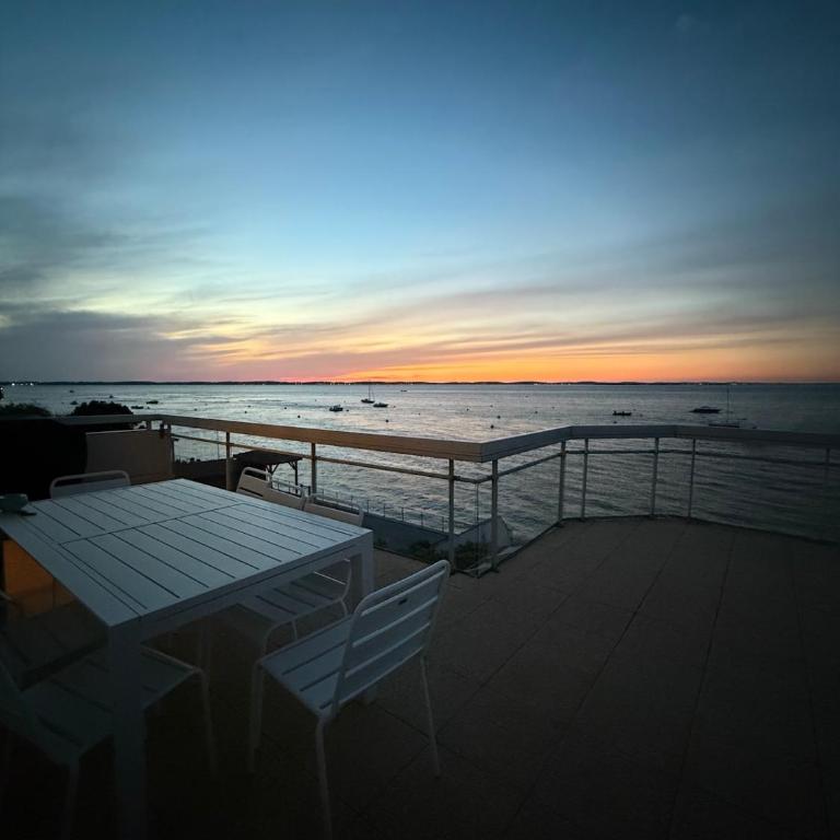 Appartement vue mer plein centre Arcachon - Two-Bedroom Apartment with Sea View - 7