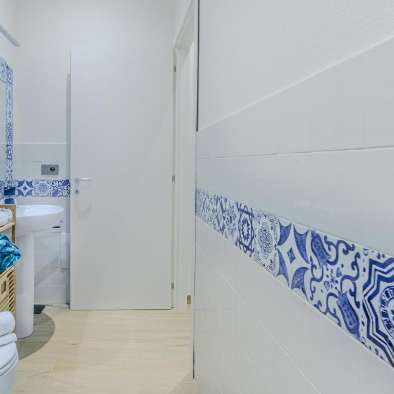 Artis Rooms Guesthouse - Camera Matrimoniale con Bagno Privato - 14