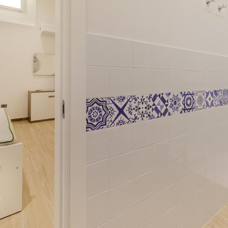 Artis Rooms Guesthouse - Camera Matrimoniale con Bagno Privato - 18