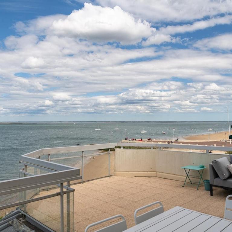 Appartement vue mer plein centre Arcachon - Two-Bedroom Apartment with Sea View - 11