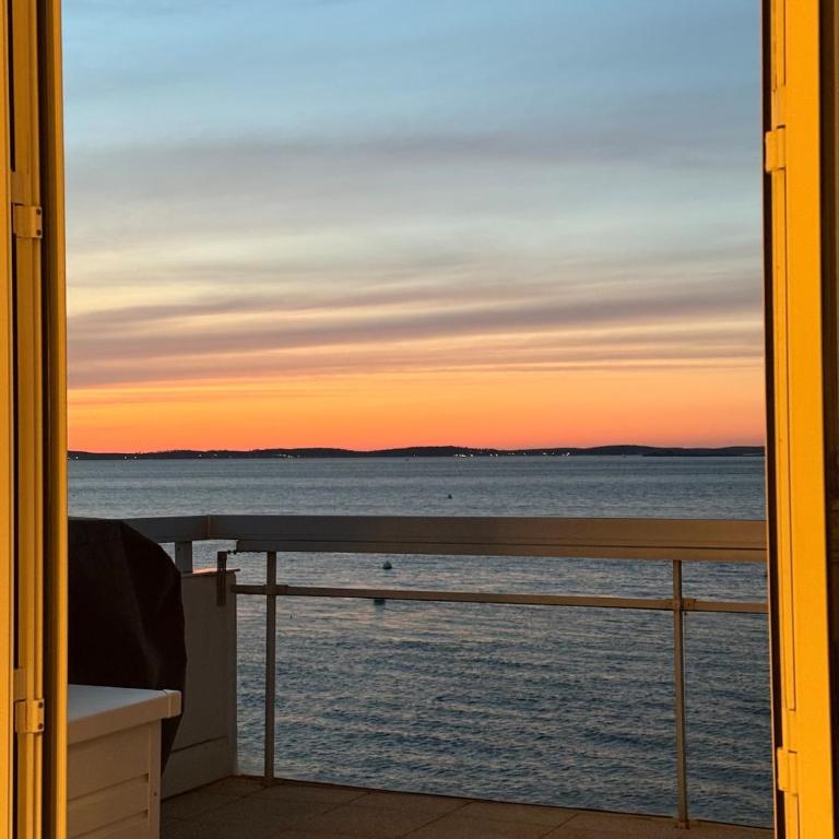 Appartement vue mer plein centre Arcachon - Two-Bedroom Apartment with Sea View - 14