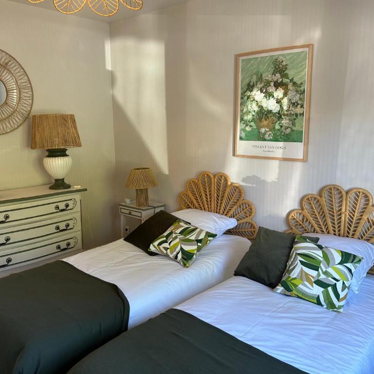 Très belle villa avec piscine - Villa avec Piscine Privée - 13