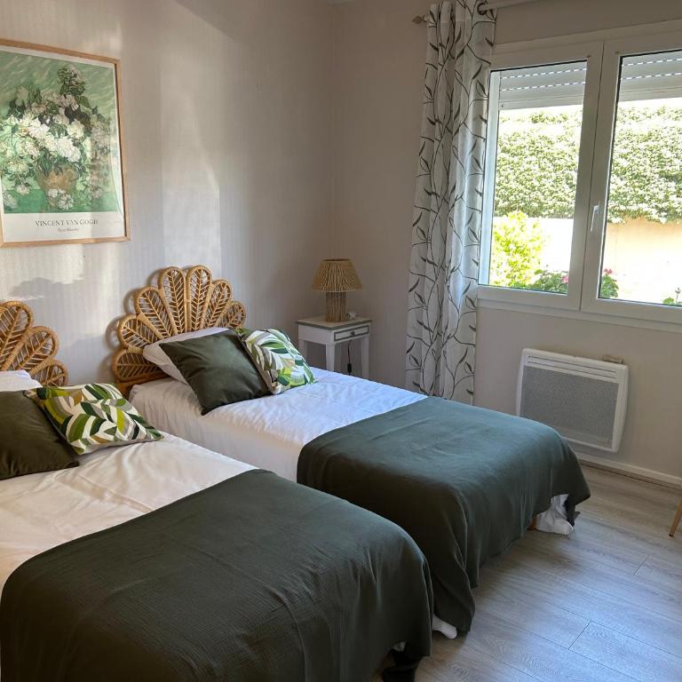 Très belle villa avec piscine - Villa avec Piscine Privée - 14