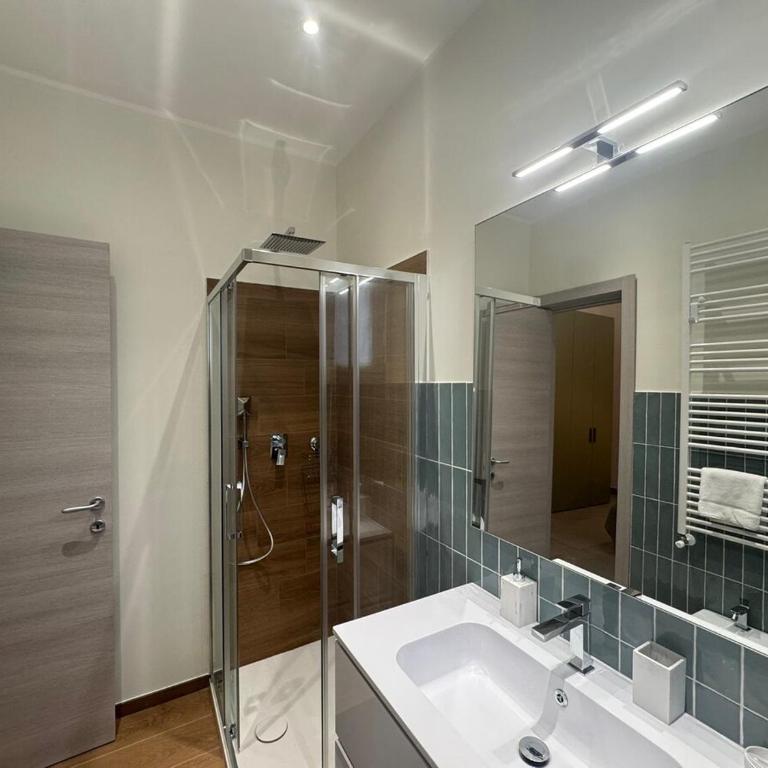 Grazia s Elegant Roman Haven with Terrace - Apartment mit 2 Schlafzimmern - 3